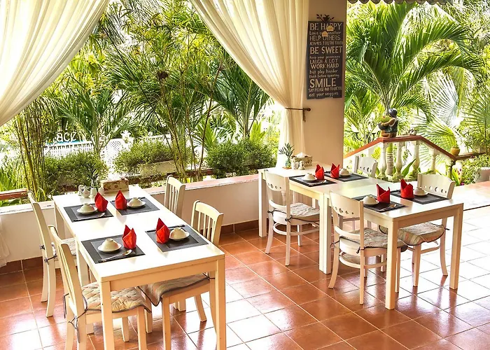 Khu nghỉ mát Veranda Beach Place 3*